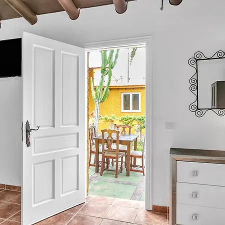 Ma Lola Вилла Гуимар